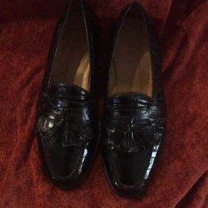 johnston and murphy alligator shoes